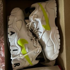 Nike shoes